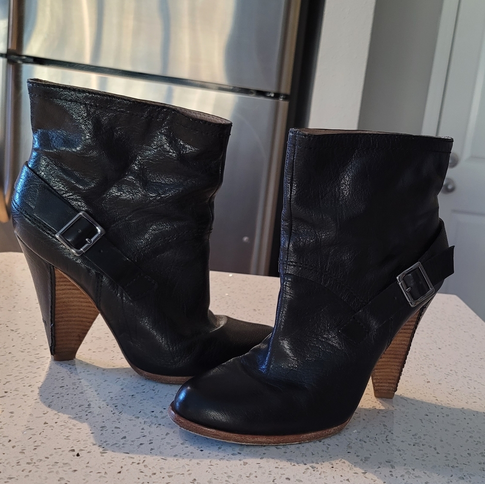Belle by Sigerson Morrison Boots 8.5